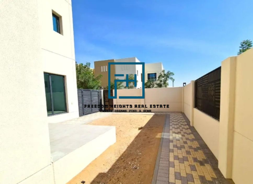 Corner Unit | BIGGER PLOT | Brand New | READY to move