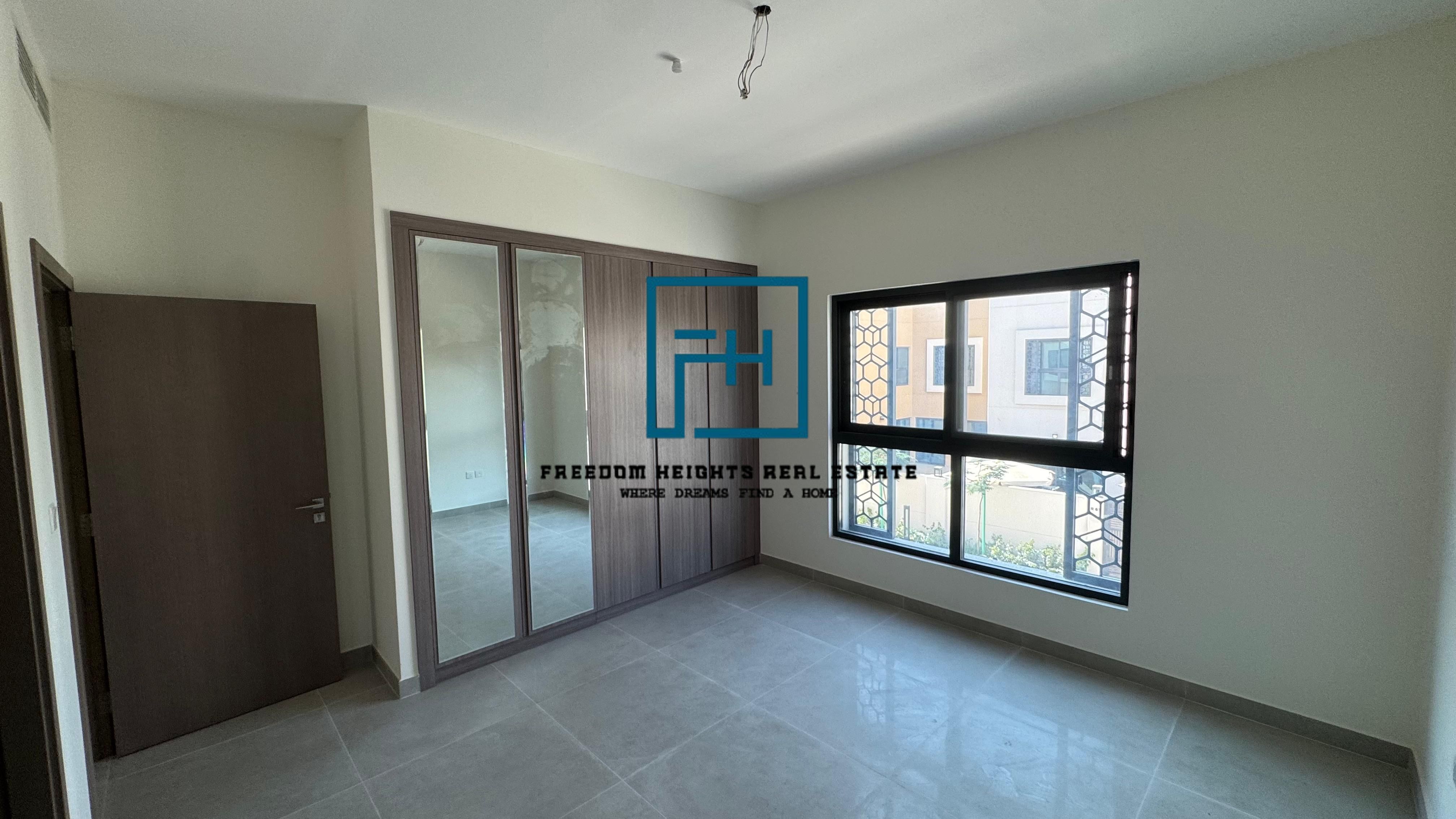 Brand new 4 bedrooms Villa with majlis and maids room. Premium layout ready to move.