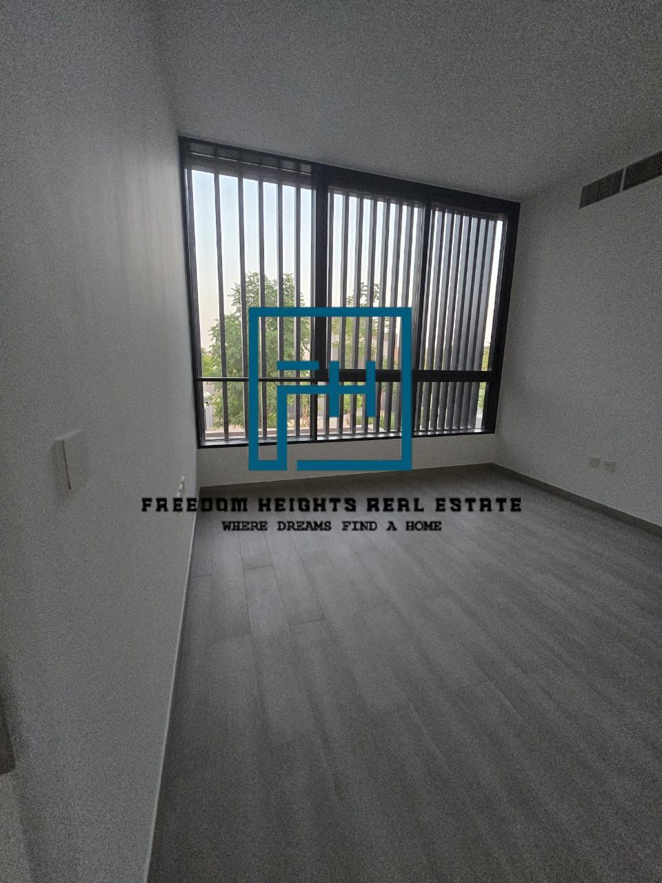 Brand new forest 5 bedrooms villa for rent including majlis, rooftop and private pool.