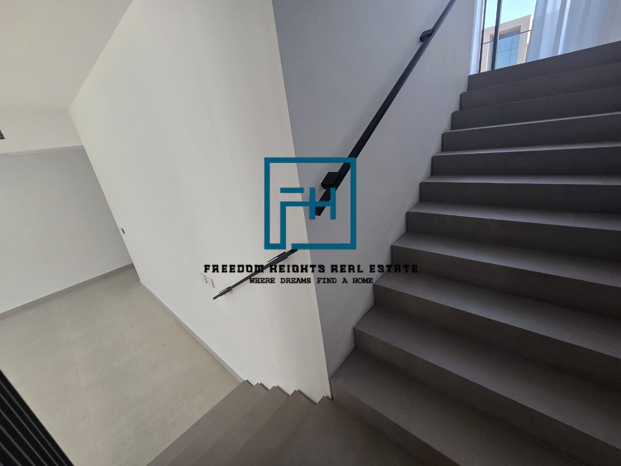 4 bedroom mid townhouse available for resale.