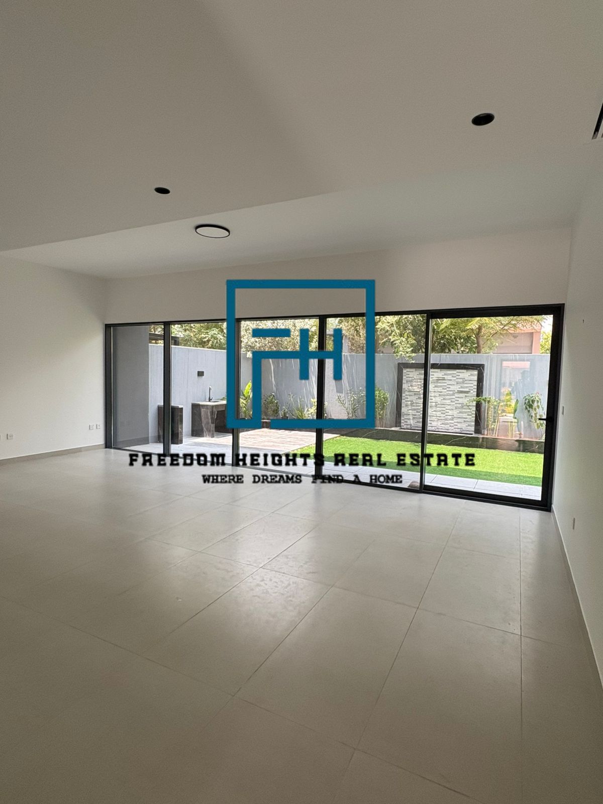 2 bedrooms furnished townhouse for rent.