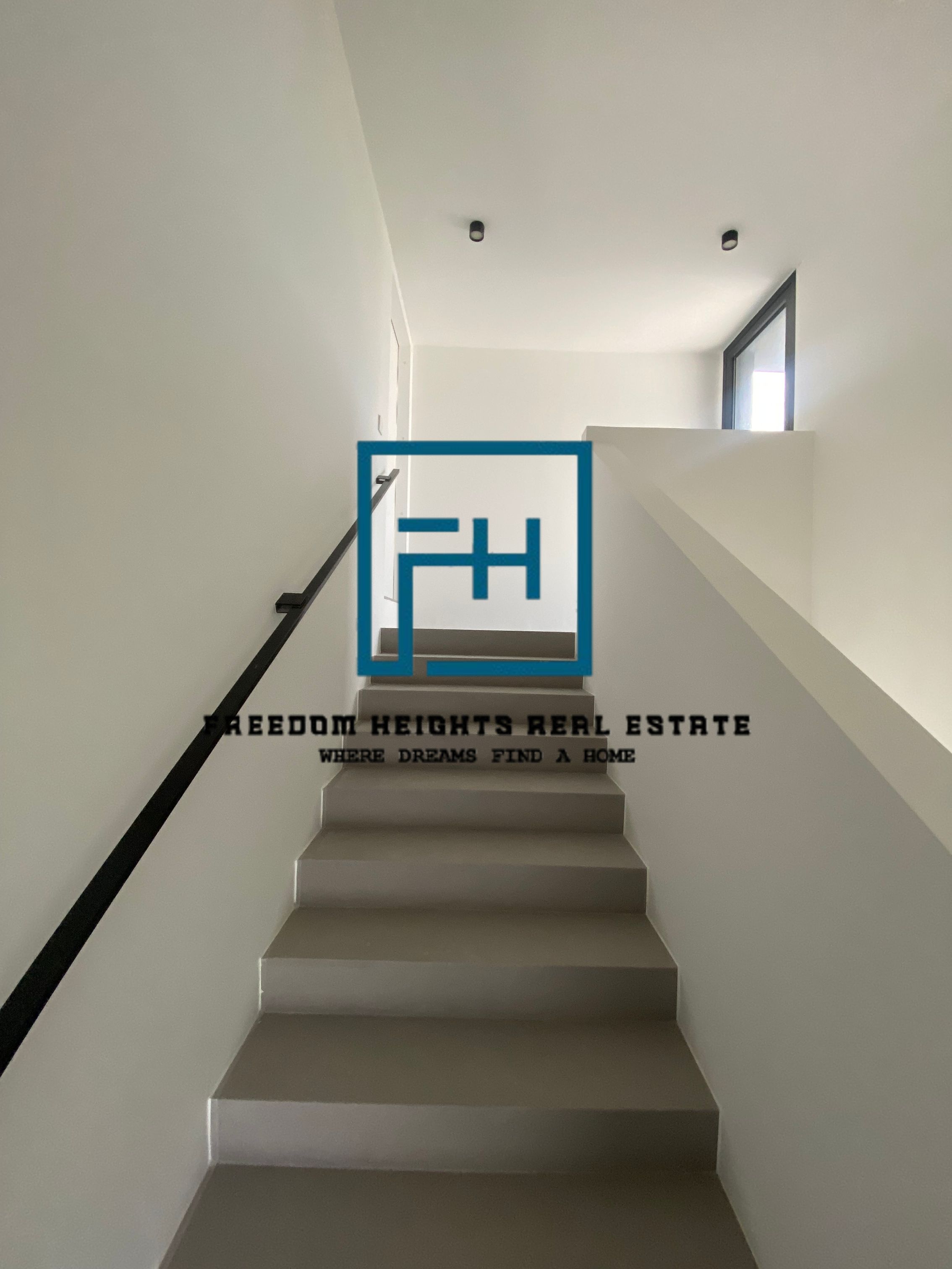 5 bedrooms forest villa for rent.