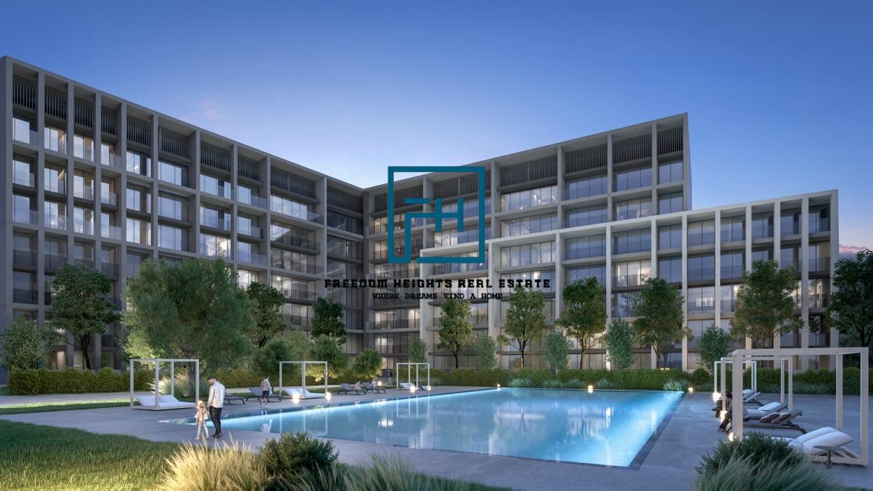 1 BR Apartment for sale on lowest price with a pool view and residential plus commerical area.