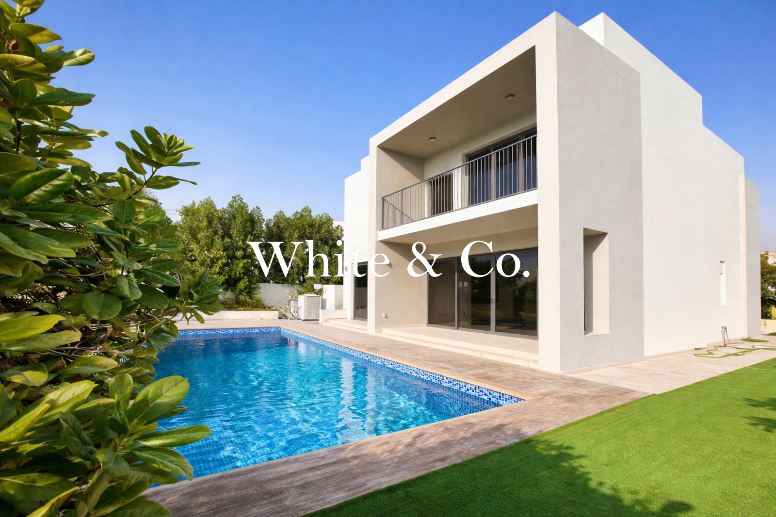 Private Pool | Largest Plot | Vacant Now