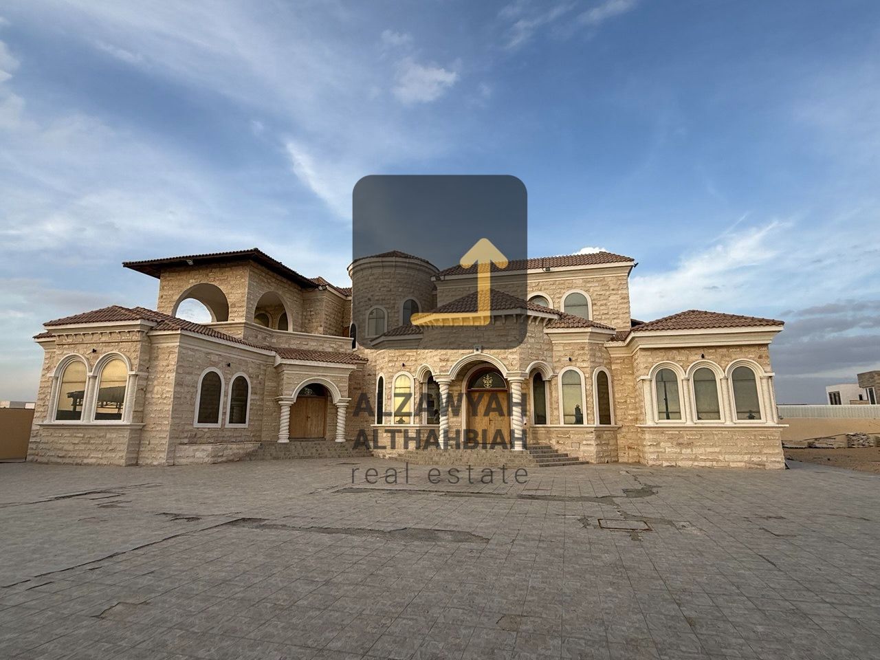 “Exquisite 5-Bedroom Luxury Villa with Private Gym in Prestigious Al Suyouh, Sharjah”