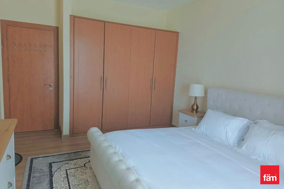 Multiple Cheques| Fully Furnished| High Floor