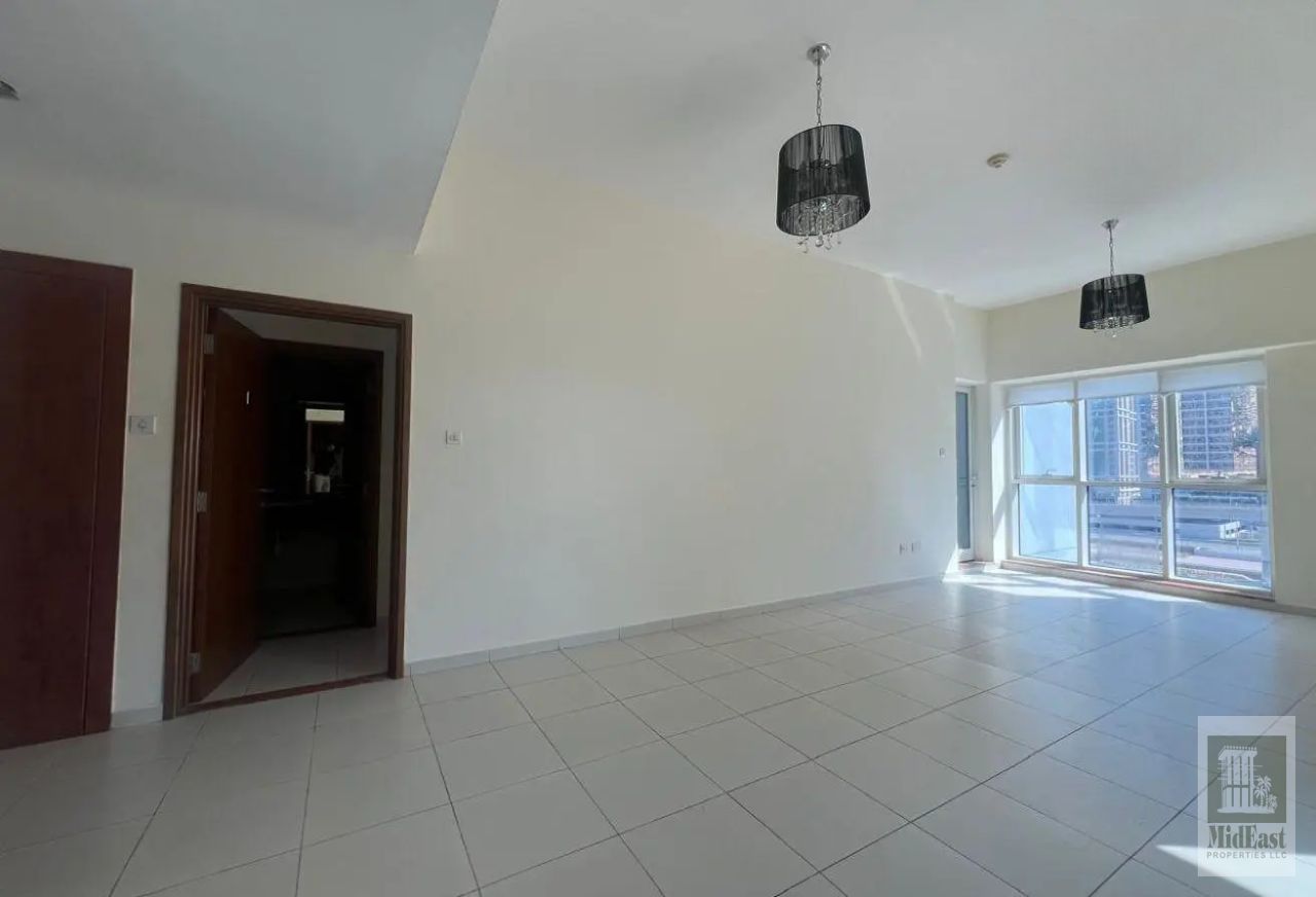 INVESTMENT DEAL | 1 BEDROOM | CASCADES MARSA DUBAI