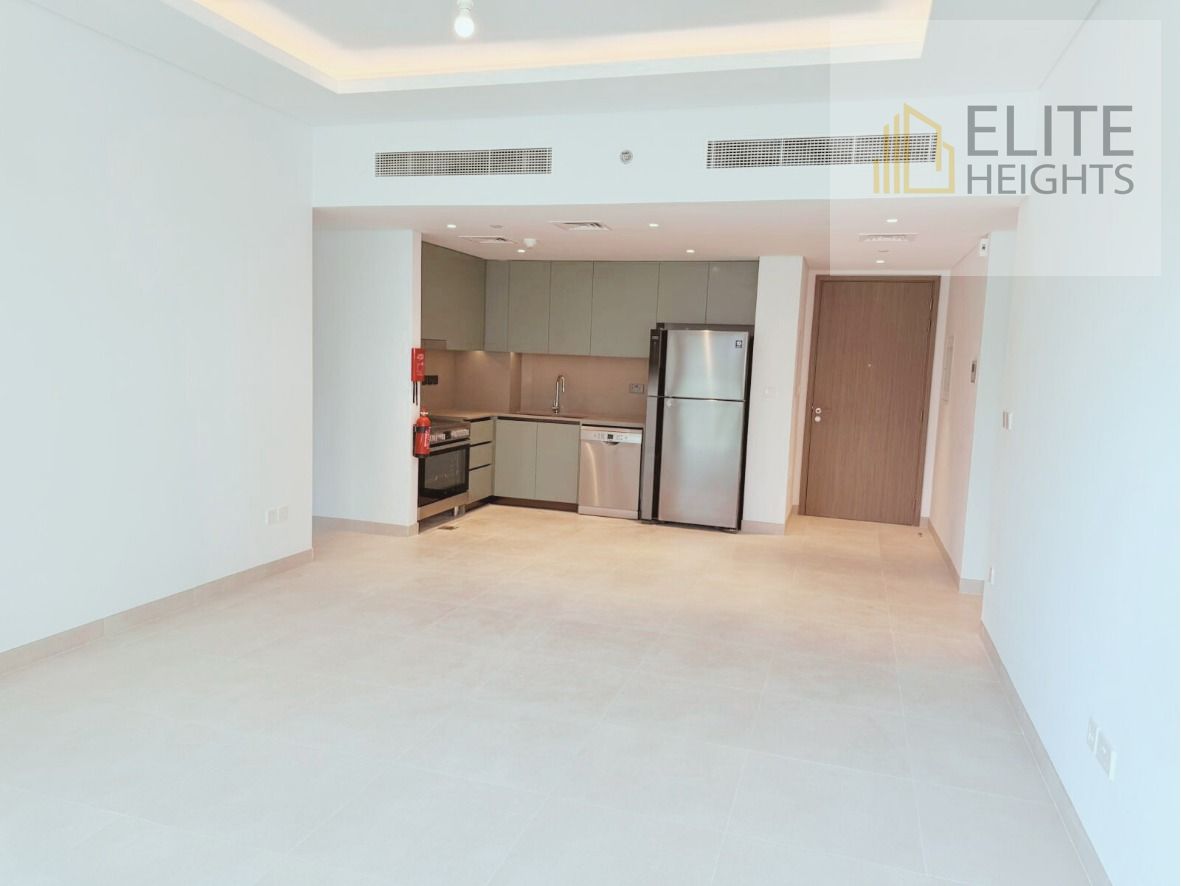 Luxury 2BHK Park View | Brand New | Citywalk