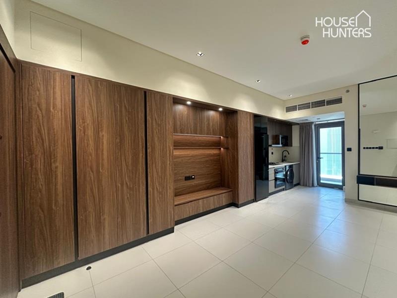 Studio | Central Community | Exclusive Amenities