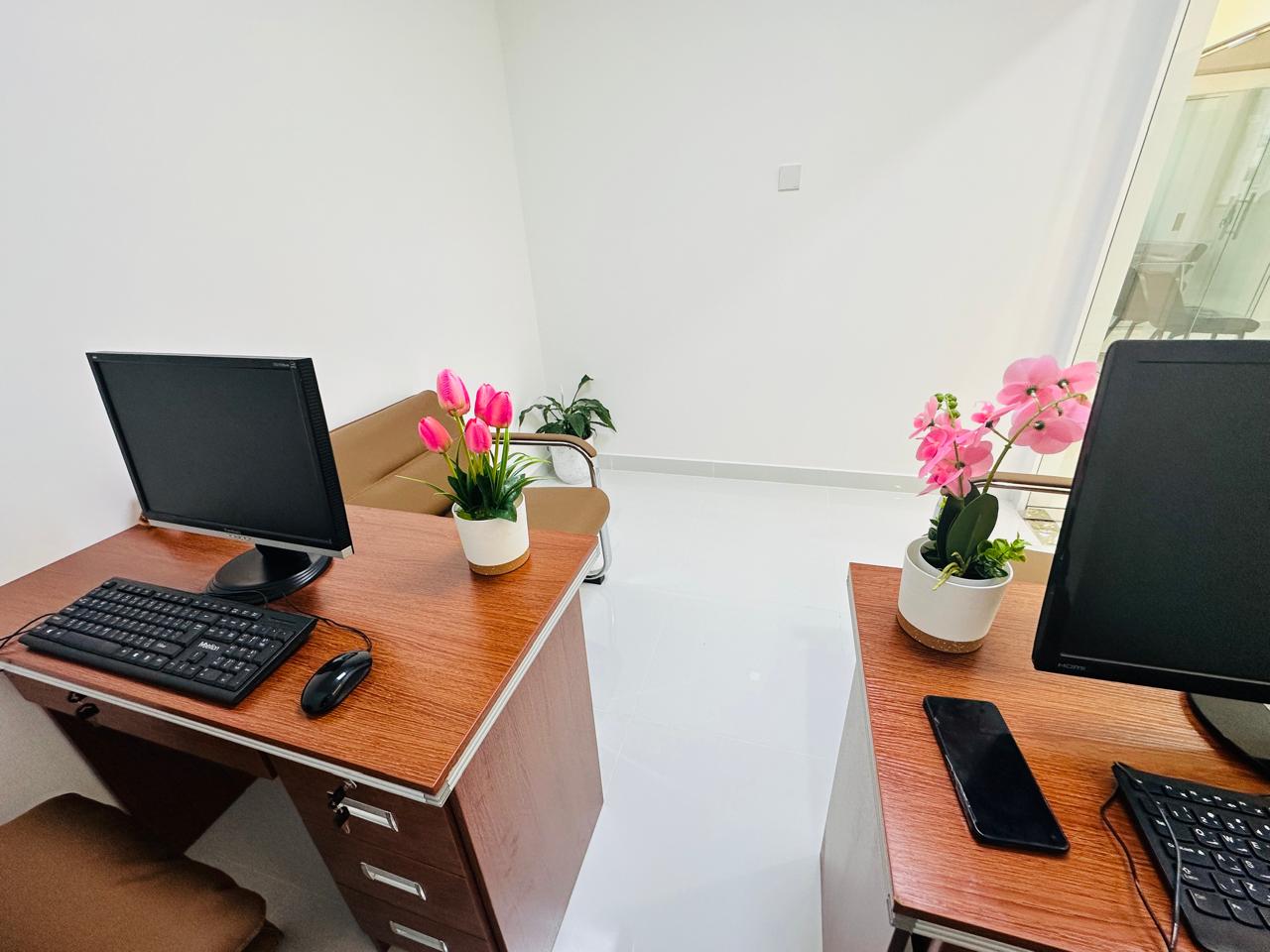 Modern Office for rent in Dubai | near to Metro Station