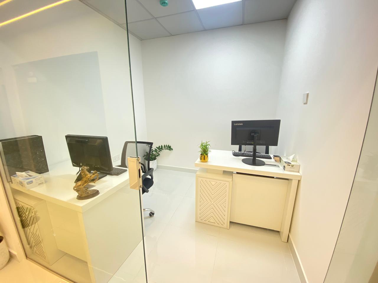Offer For The Day! Fitted Office | Direct from Owner | Near To Metro Station |