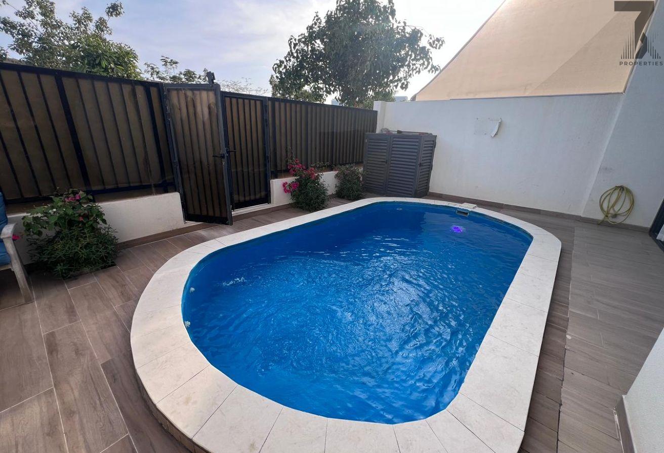 Elegant Island Living -all bills included