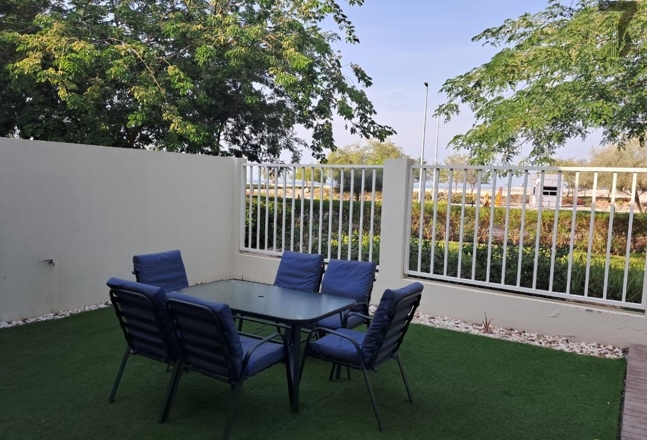 Fully Furnished Sea View Upgraded TH | Hot P