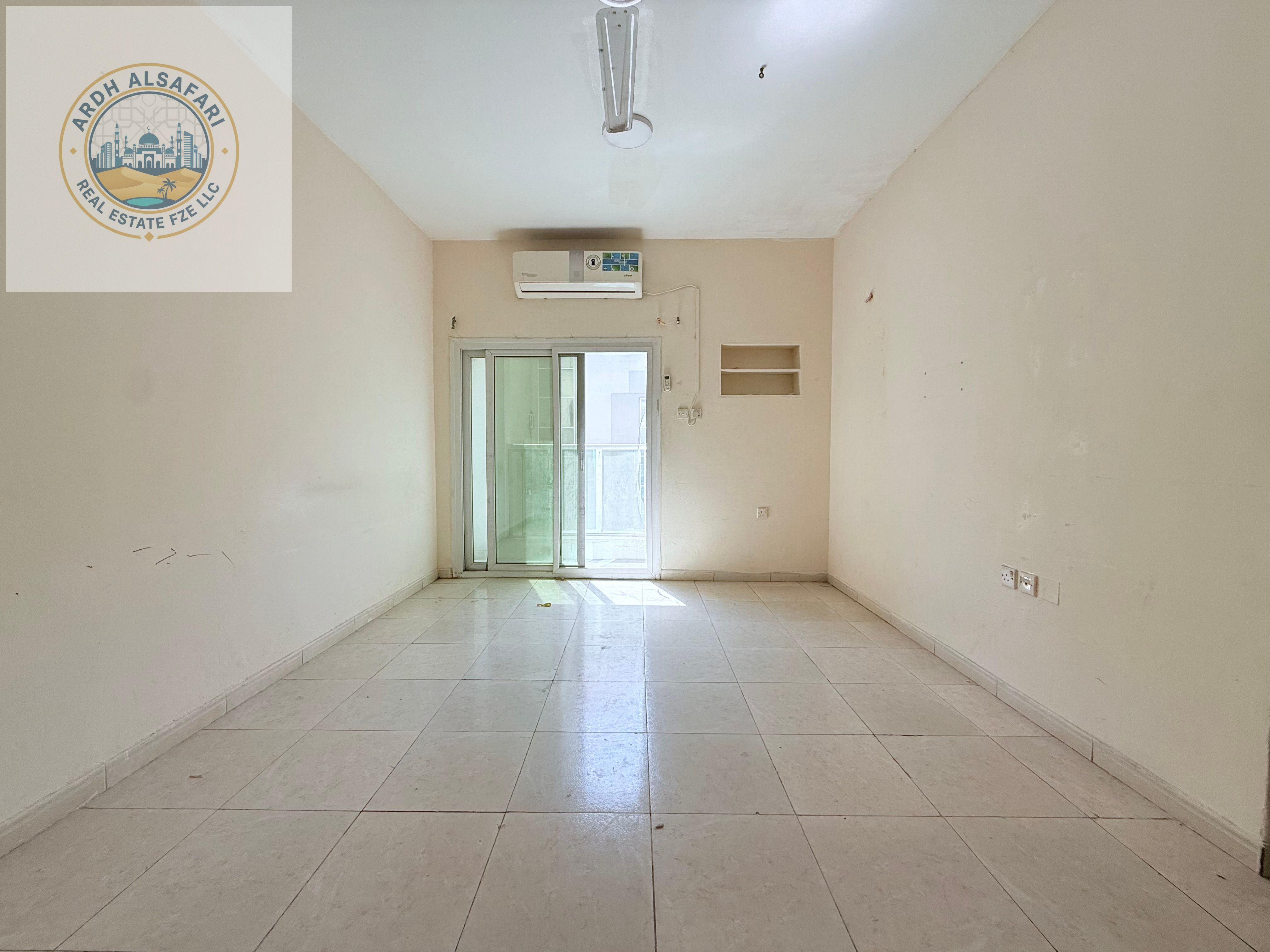 SPACIOUS ONE BEDROOMHALL // FAMILY BUILDING // HUGE BALCONY // ON ROAD BUILDING // REASONABLE PRICE // EASY ACCESS TO DUBAI