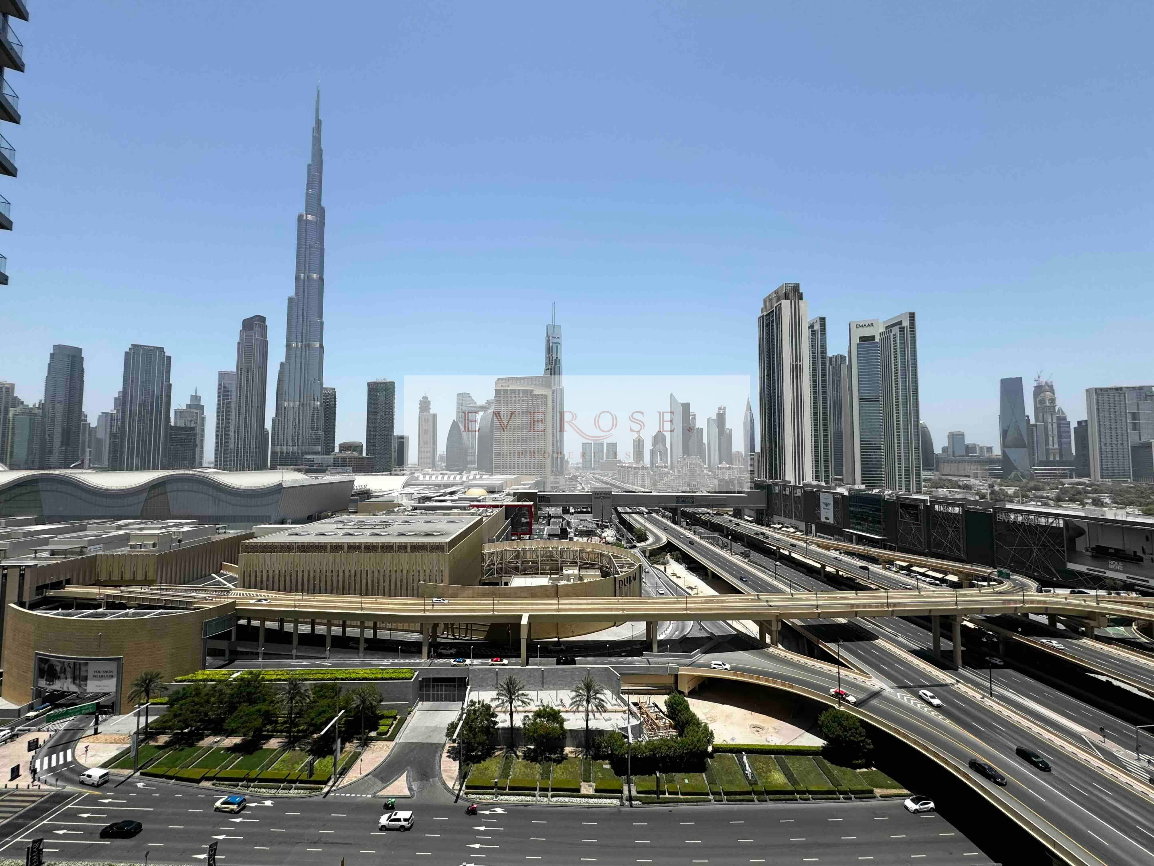 Vacant | Front-Row Burj Khalifa View Luxury