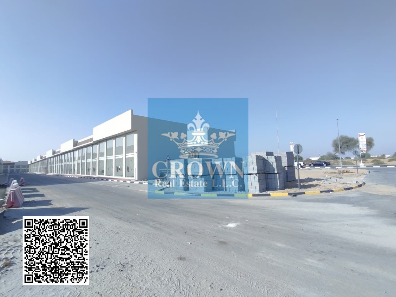 4-Shop Commercial Unit – Real Photos Available – See Full Details in Description
