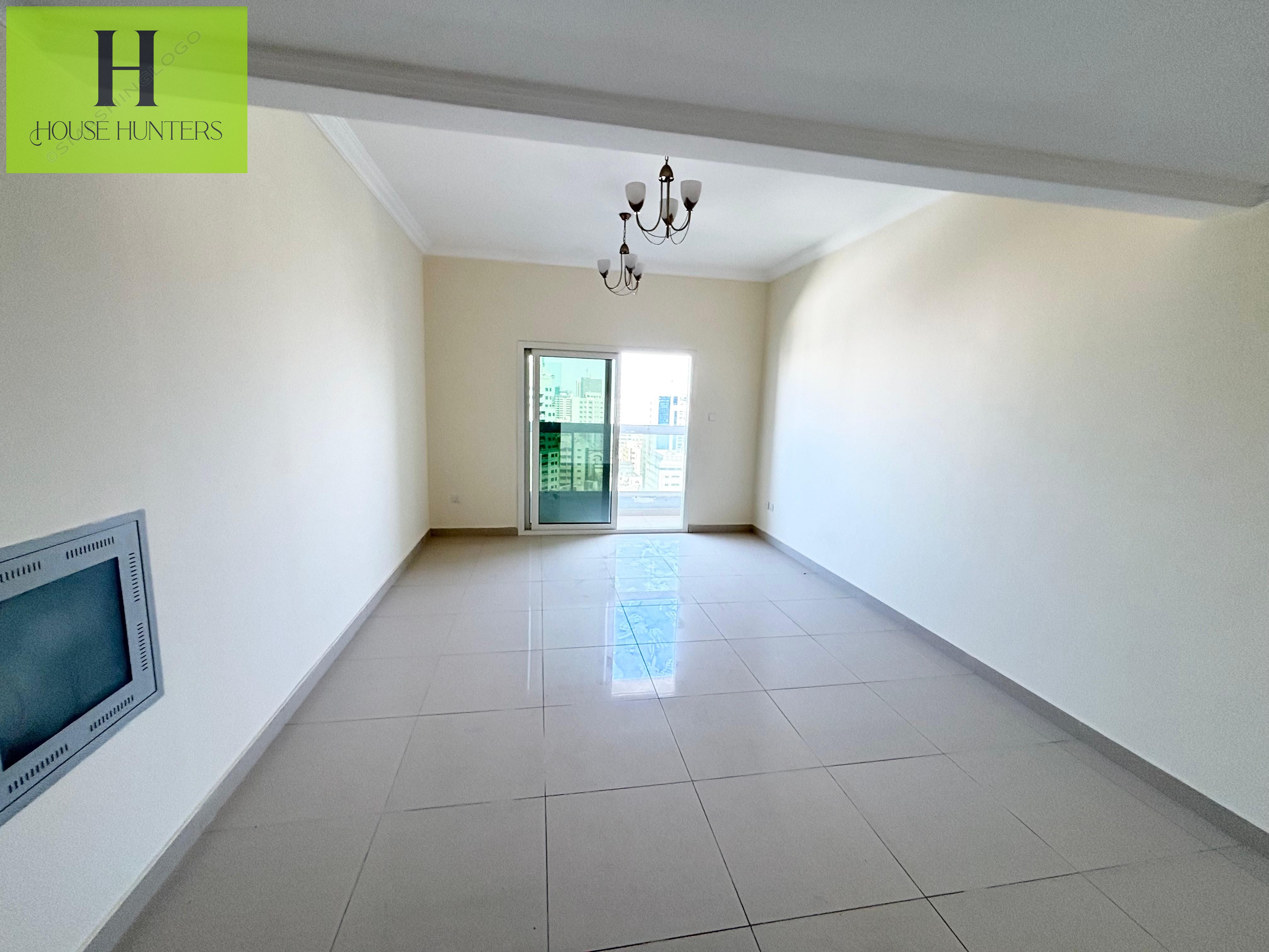 2BHK WITH BALCONY BOTH MASTER ROOM FREE PARKING MAIDROOM