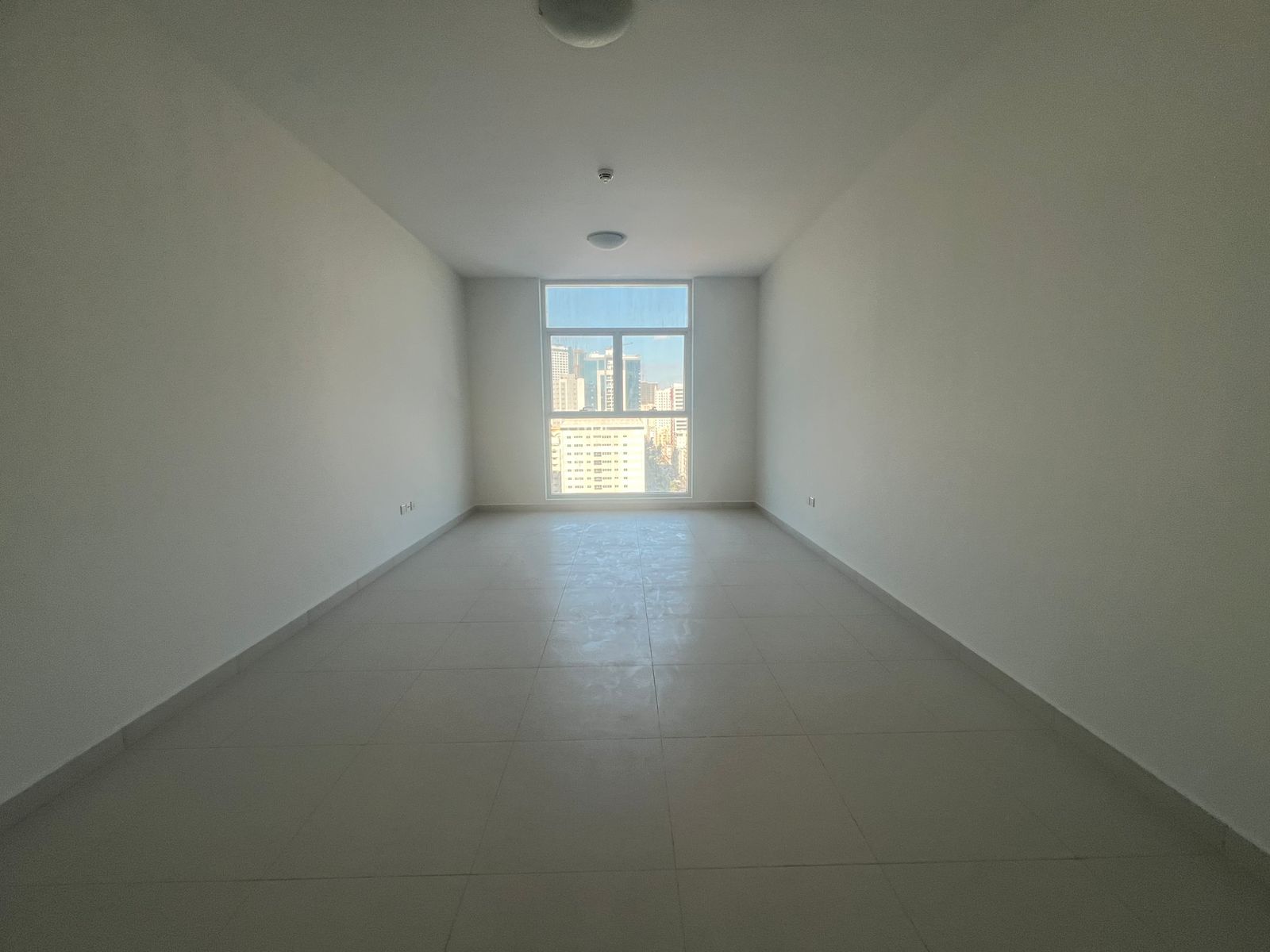 Free attestation | Parking | 2nd tenant tower | Panoramic view | Master rooms | Dubai exit | Near Oriana Hospital