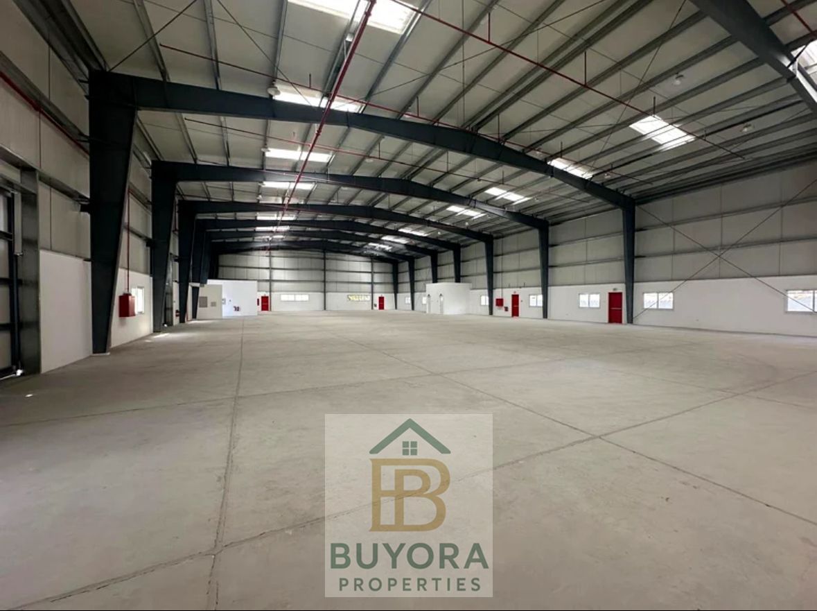 3650 SQFT WH- PRIME LOCATION-GOOD WAREHOUSE-ANY COMMERCIAL ACTIVITY PRICE-273K