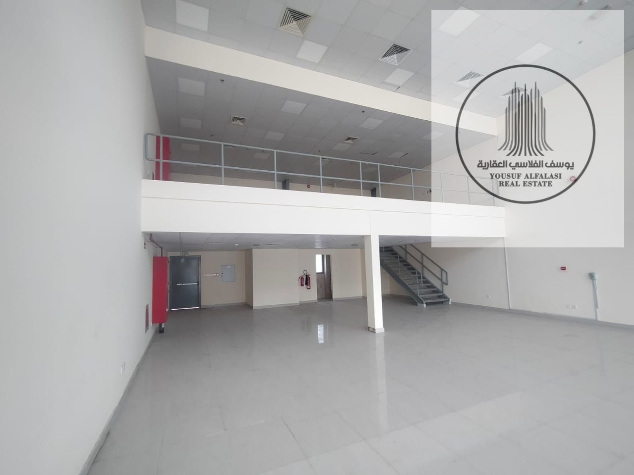 Showroom 2200 Sqft for Rent in Sharjah Industrial Area 18 Special Offer