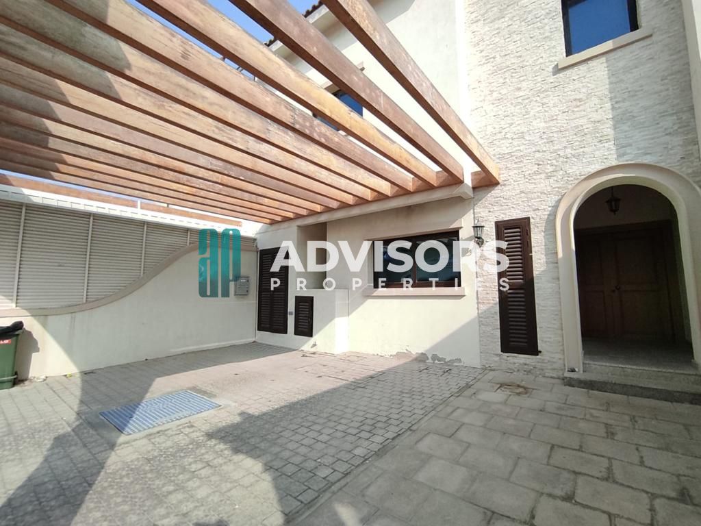 Villa DR-M || Prime Location || Ready ||