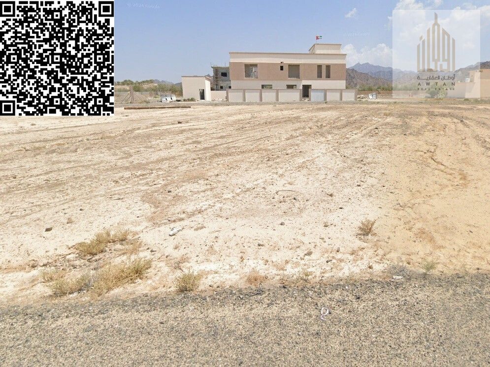 Land for sale in Masfout 8 Masfout - For sale in Masfout, Block 8, a private residential plot. - Land area: 600 square meters (6458 square feet) -