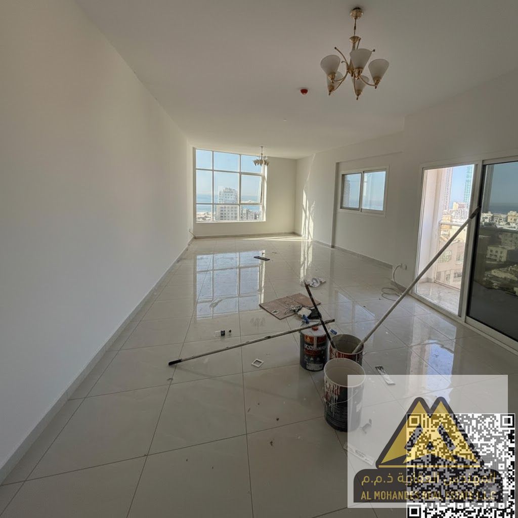 Luxury 3 Bedroom Apartment with Living Room for Annual Rent – Ajman Corniche, Ajman, UAE