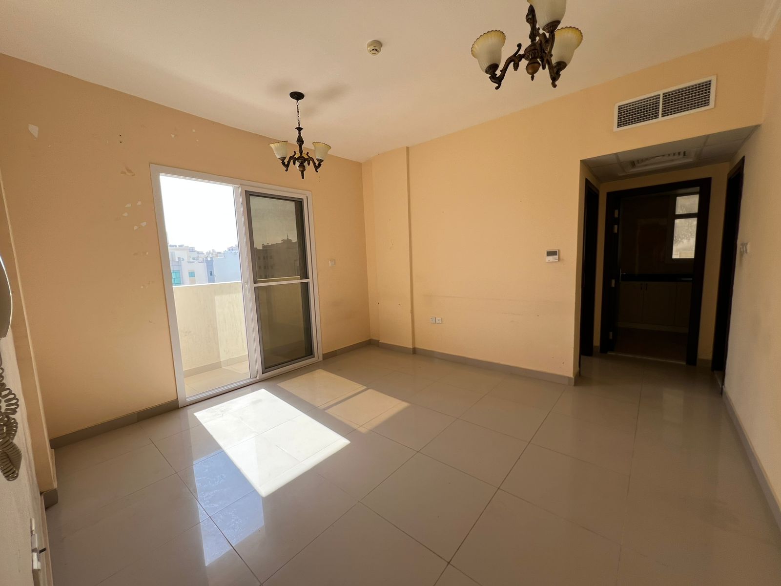 Luxury 1 bedroom & hall / balcony / free parking / central AC / open view / beside corniche & Al Heerah beach