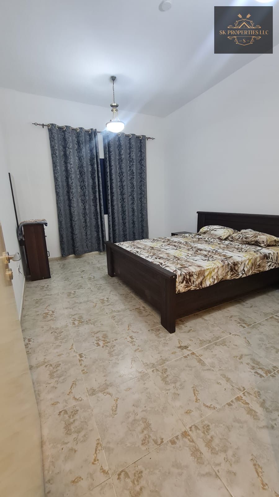 2bhk chiller free in majaz near ambar supermarket