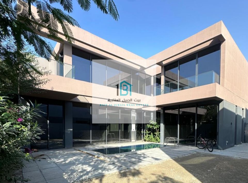 For Sale | Luxury Independent Villa | 4 Bedrooms | Private