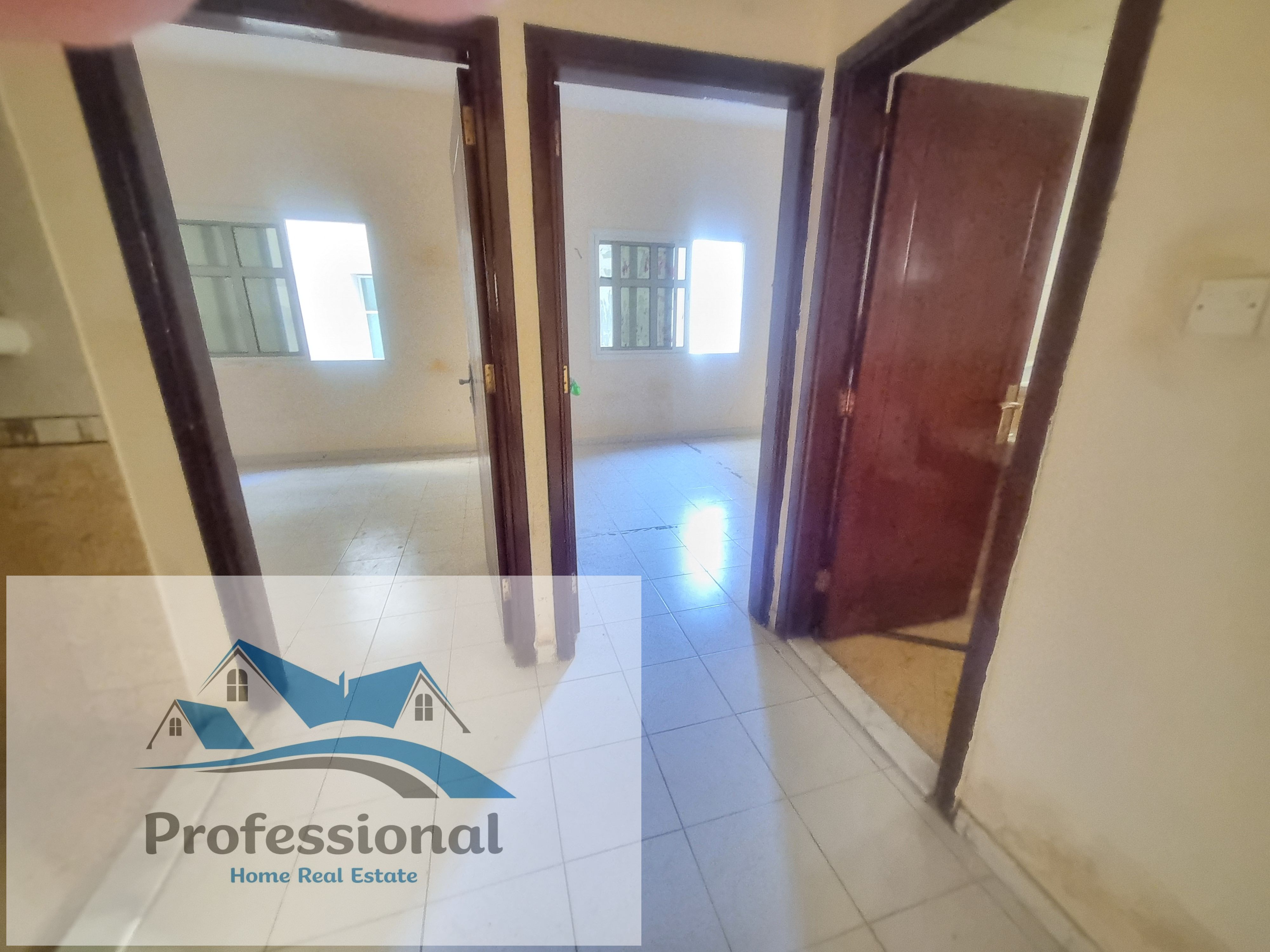 G00D HOT OFFER NICE 2BHK IN 32K NEAR TO FAMILY PARK FULL FAMILY BUILDING