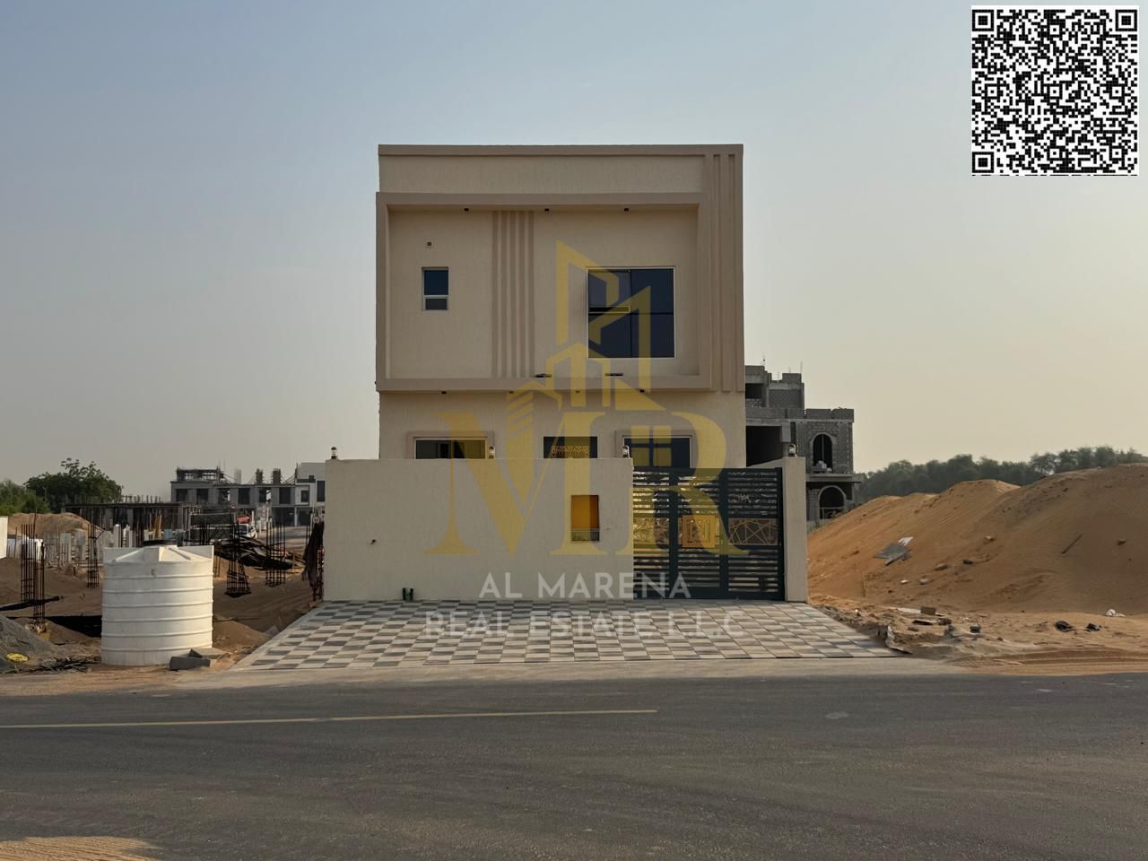 Own your dream villa with all fees included and invest in a luxurious villa in the heart of Al-Hilweh. Don't miss this opportunity!