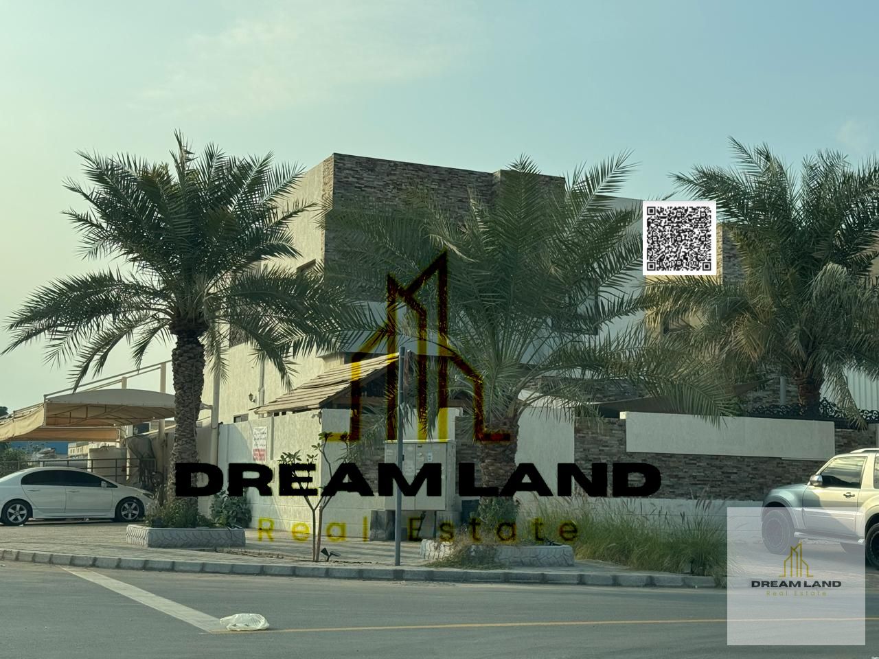 Including water, elc and AC, Adorable villa, consists of 5 master bedrooms with built in wardrobes and swimming pool, now for sale in upscale area,