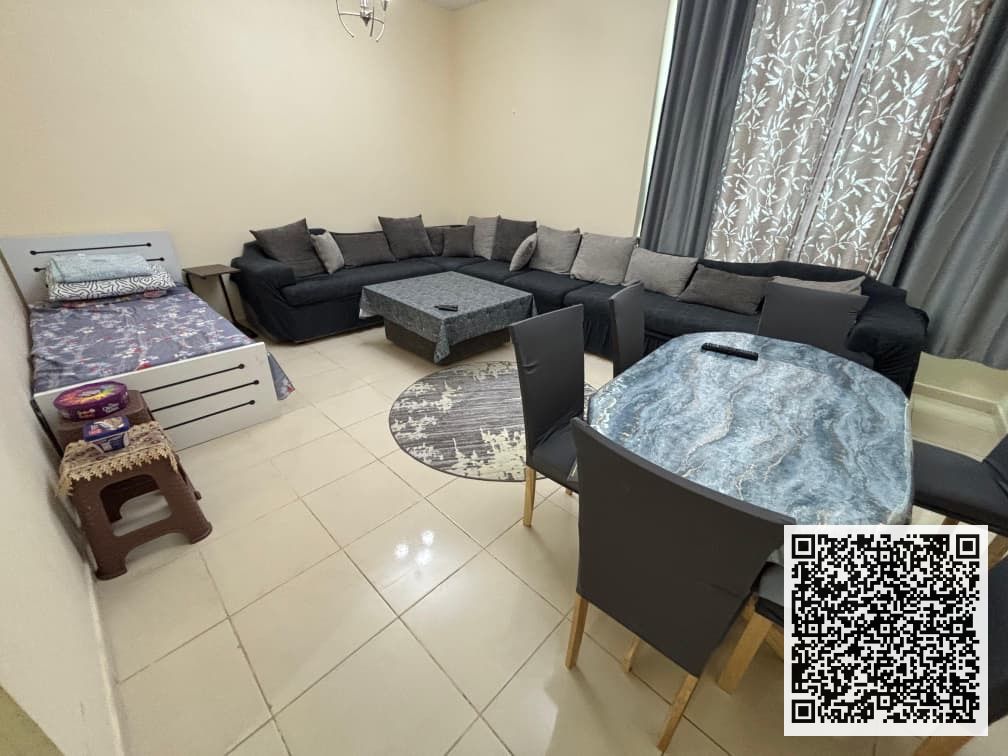 2BHK Apartment for Sale – Orient Tower (Investment Opportunity)