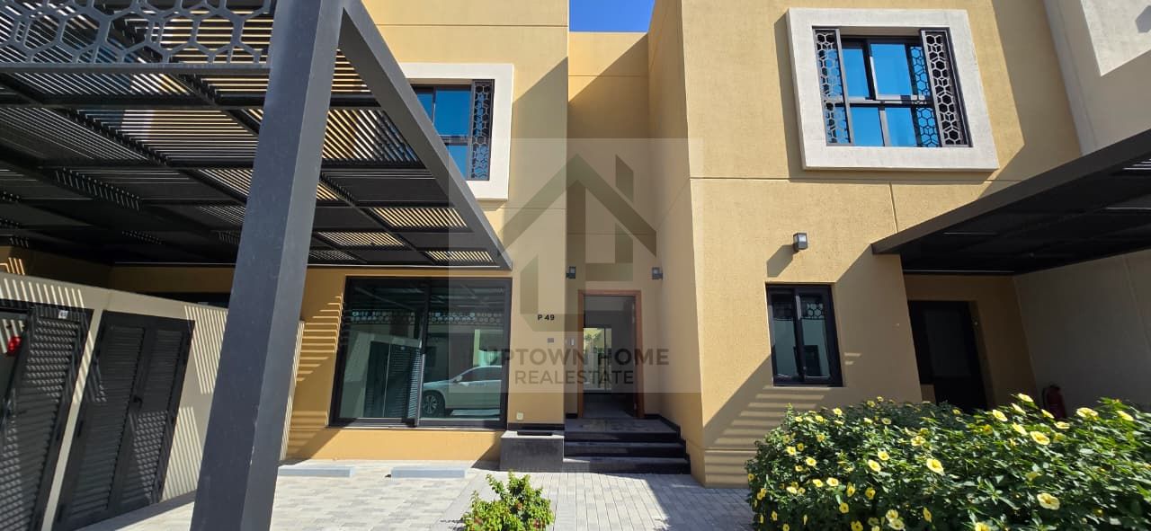 Spacious Ready To Move 5BHK Townhouse For Sale
