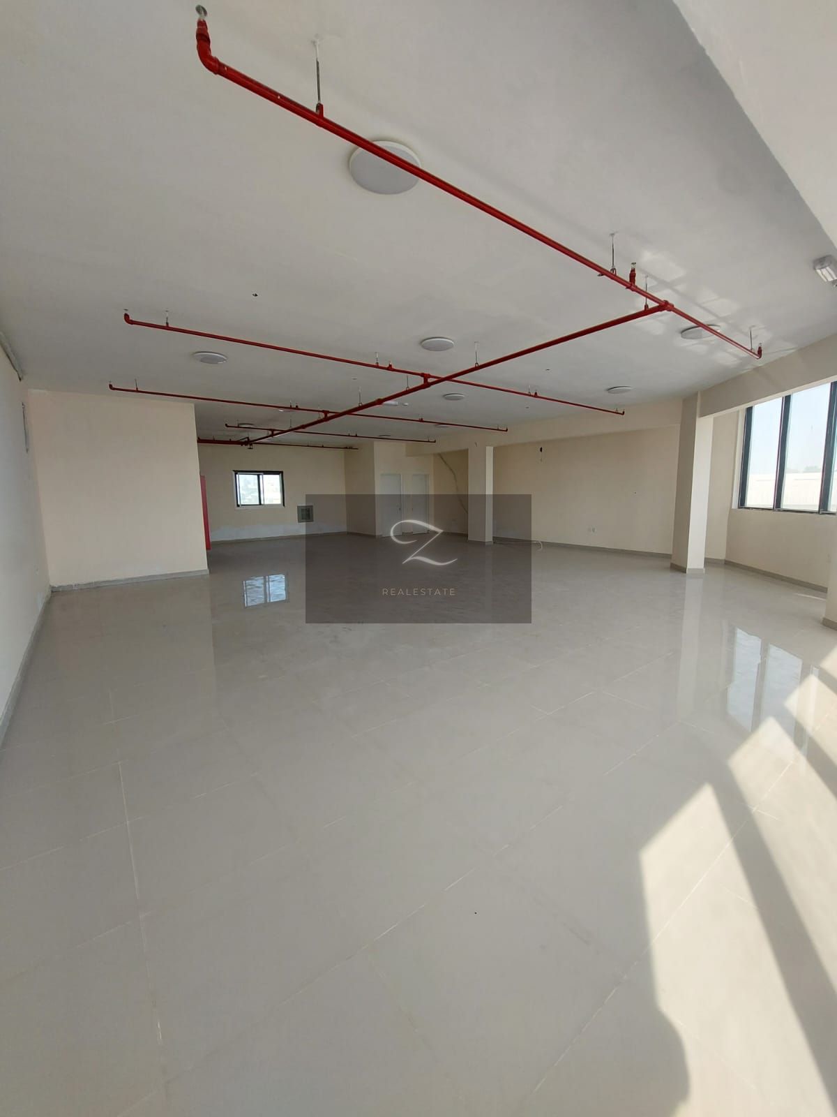 For rent an office in the Emirate of Sharjah Industrial Area 2 Very special location The second piece of Al Nahda road Dubai
