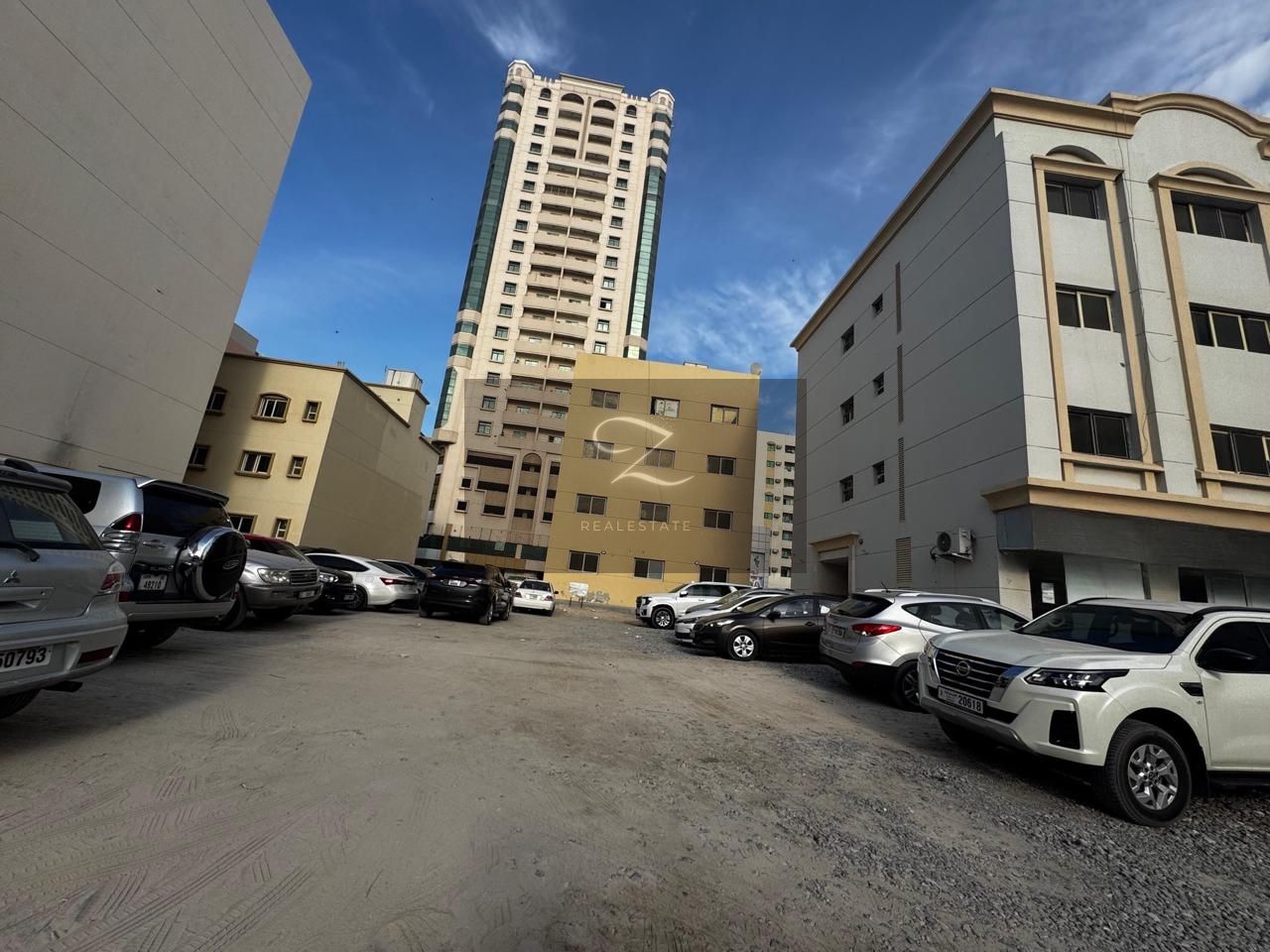 For sale residential_commercial land in Sharjah Al Nabba Dist. _Sharq