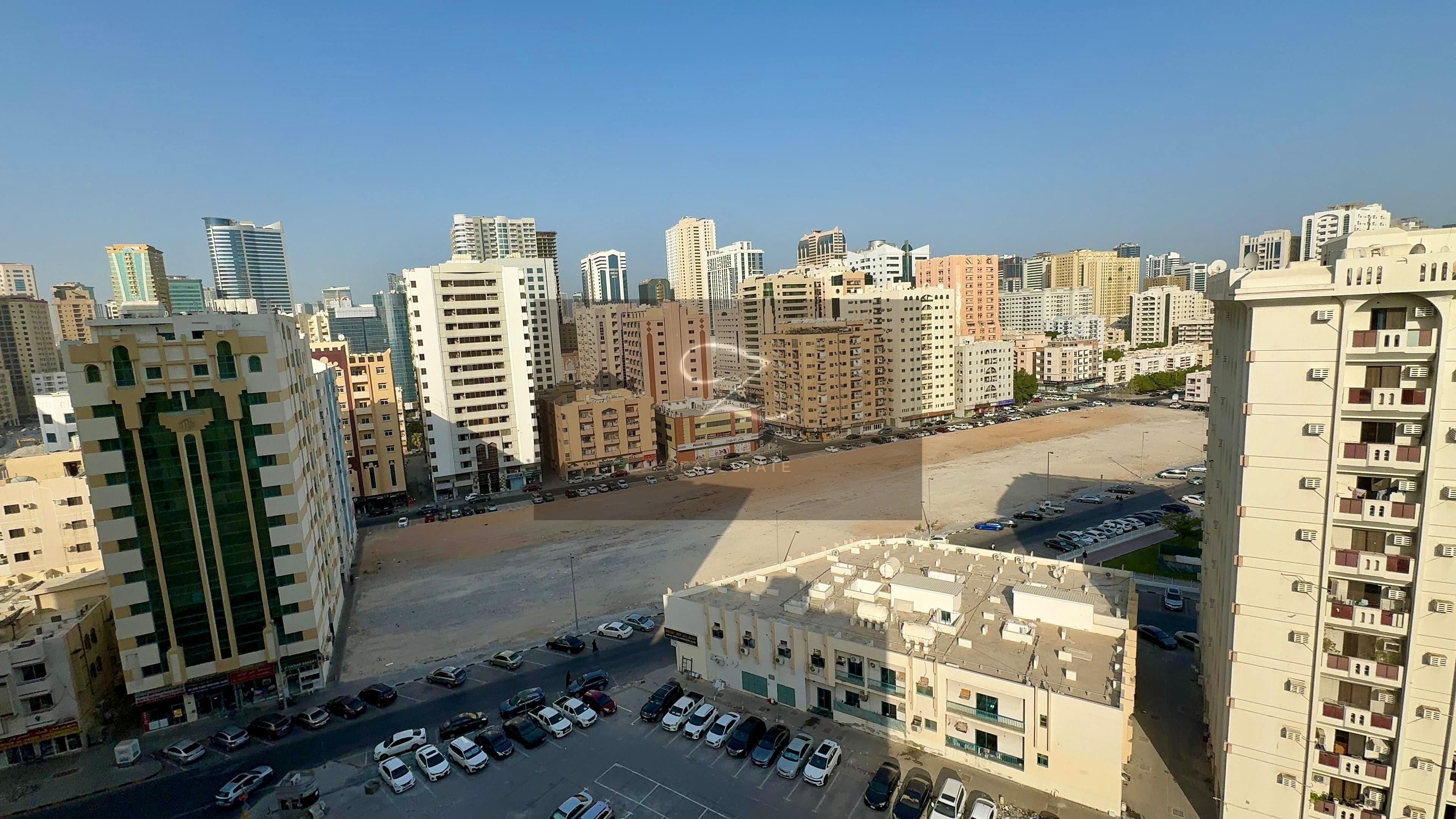 For sale: Residential/commercial building in Sharjah / Abu Shagara, Al Qasimia neighborhood