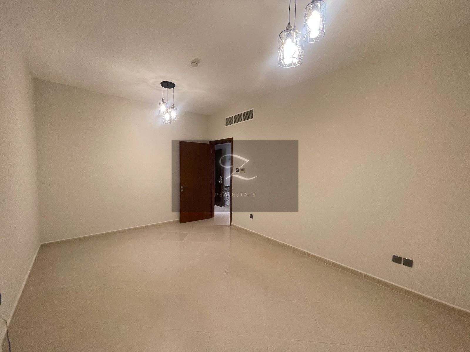 For sale: Two-bedroom apartment with parking in Sharjah / Al Majaz