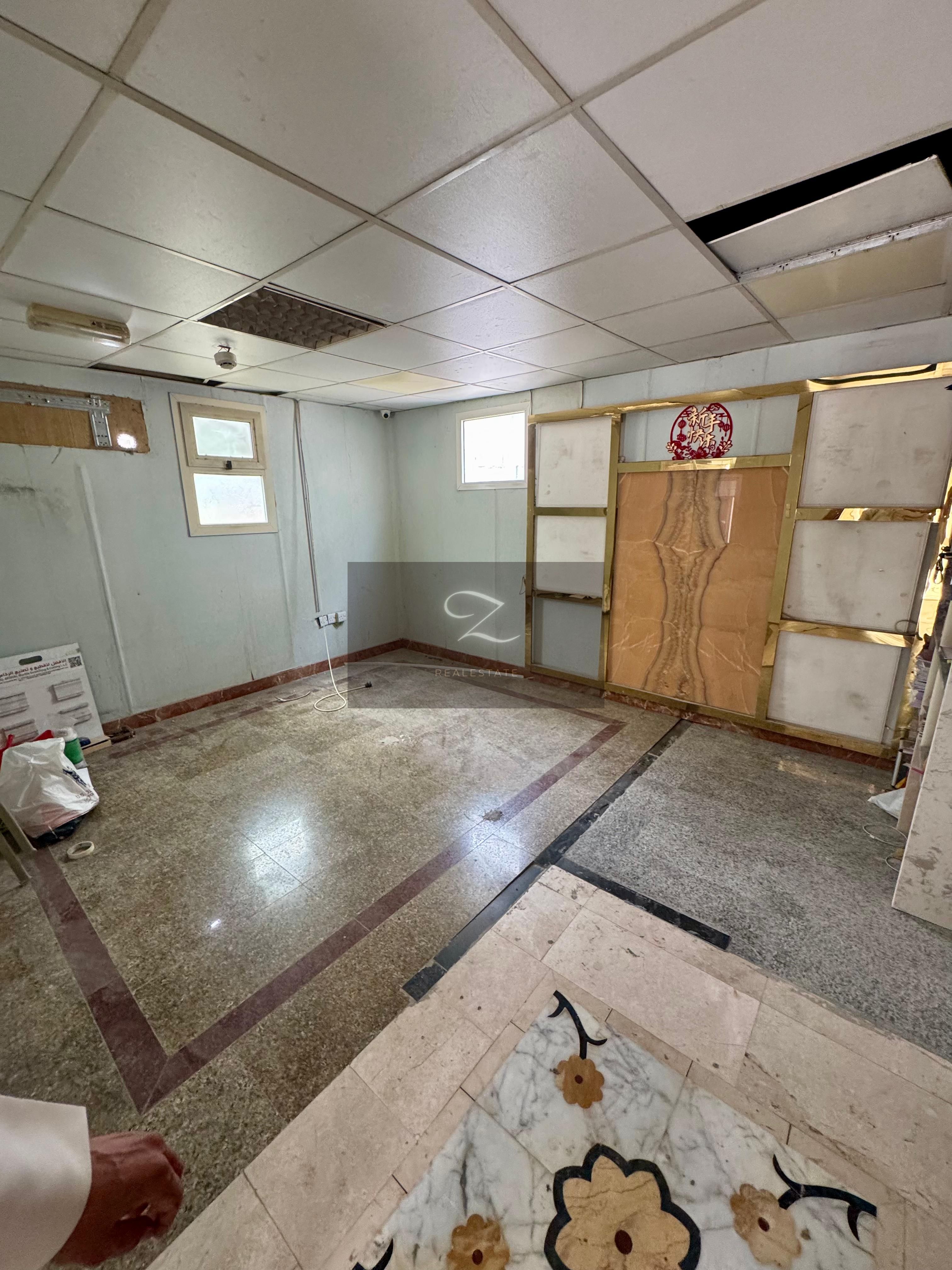 Industrial property available for annual rent Location: Sharjah Industrial Area 17 Near Maliha Road (S112)