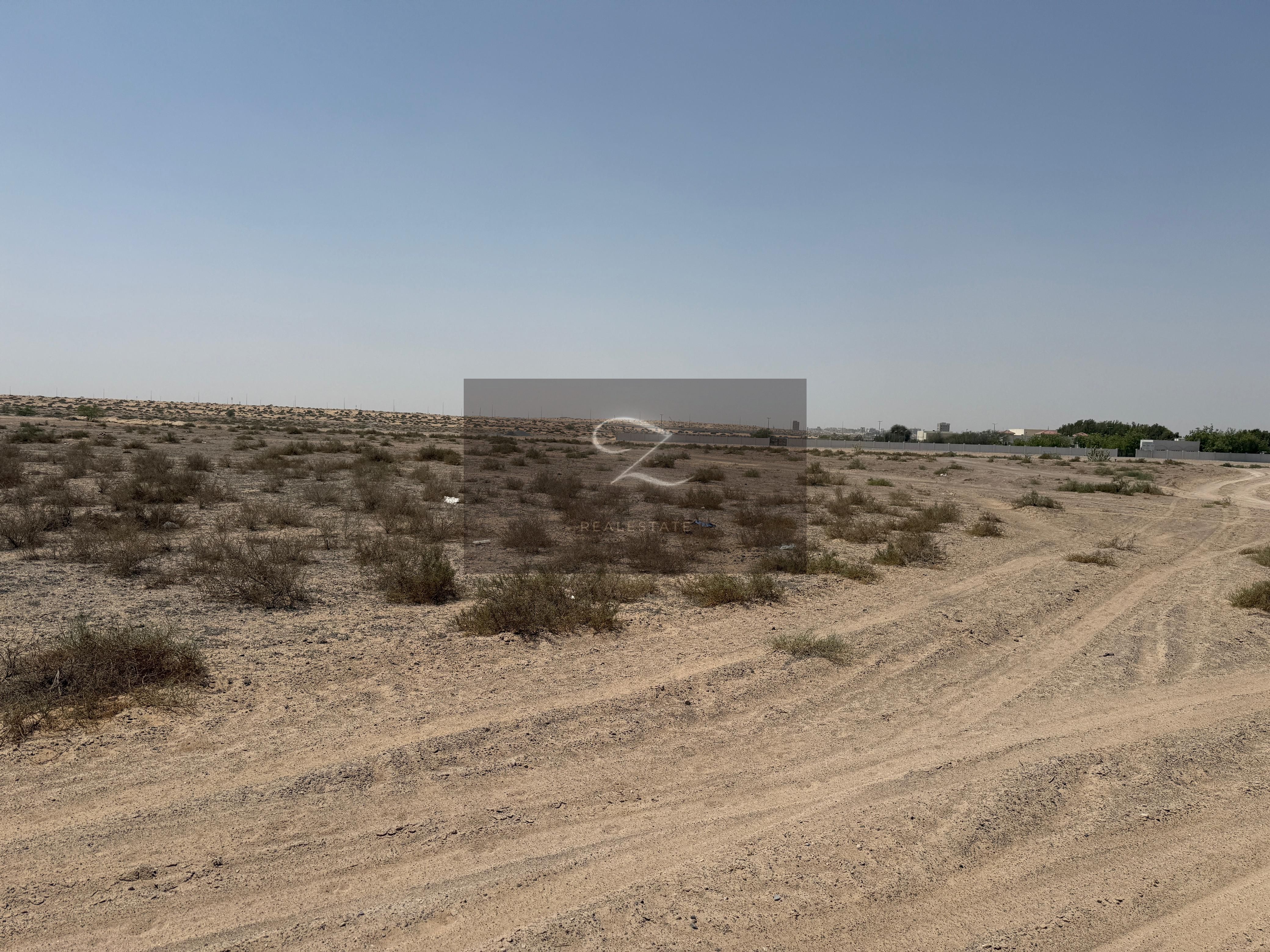 For sale land in Sharjah / Malha / suburb of Ruwaidat Prime location close to Emirates Transit Road, Al Zaid Street