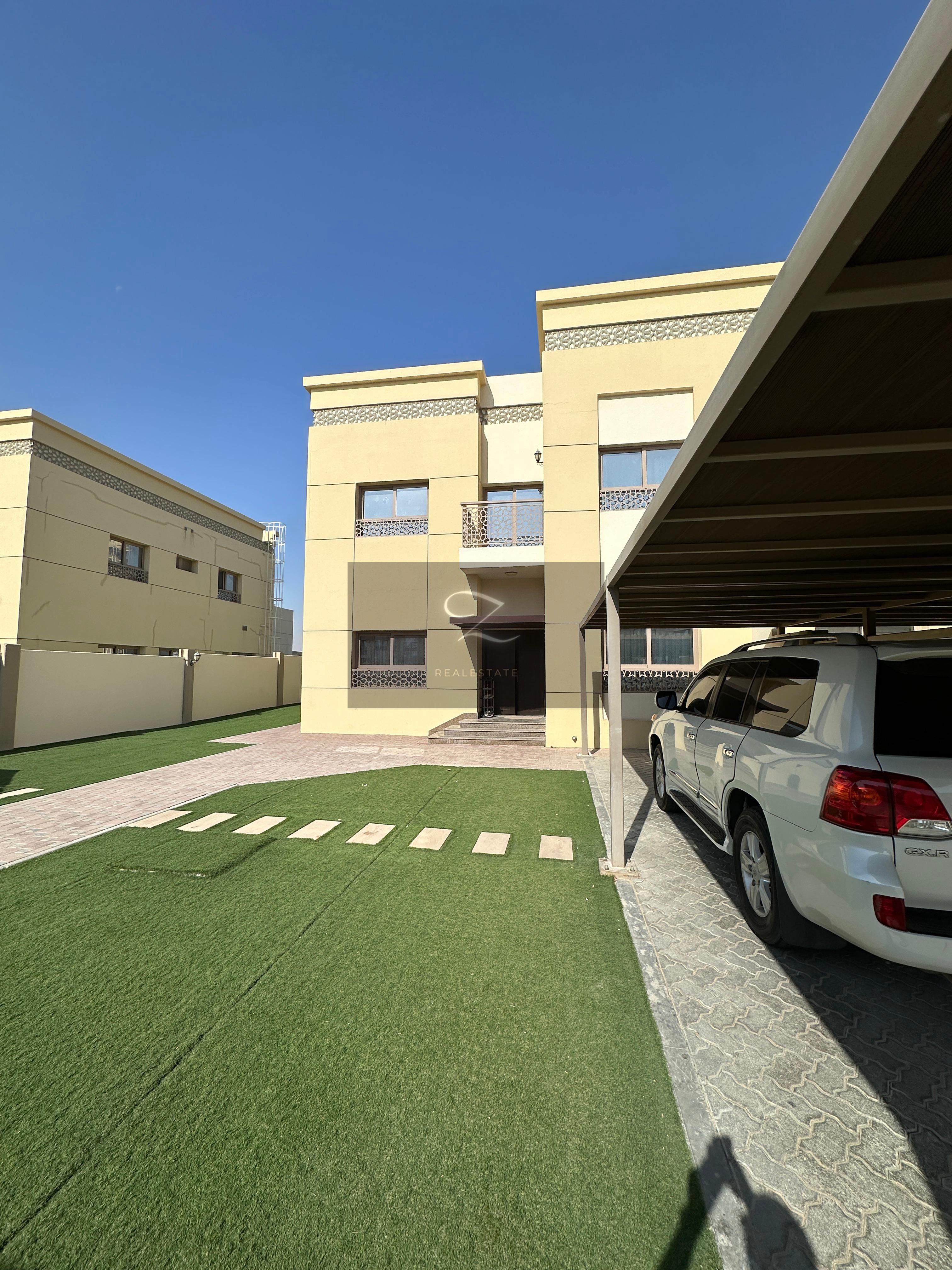 Villa for sale in Sharjah / Garden City / Shams Complex / opposite Al Baleeda