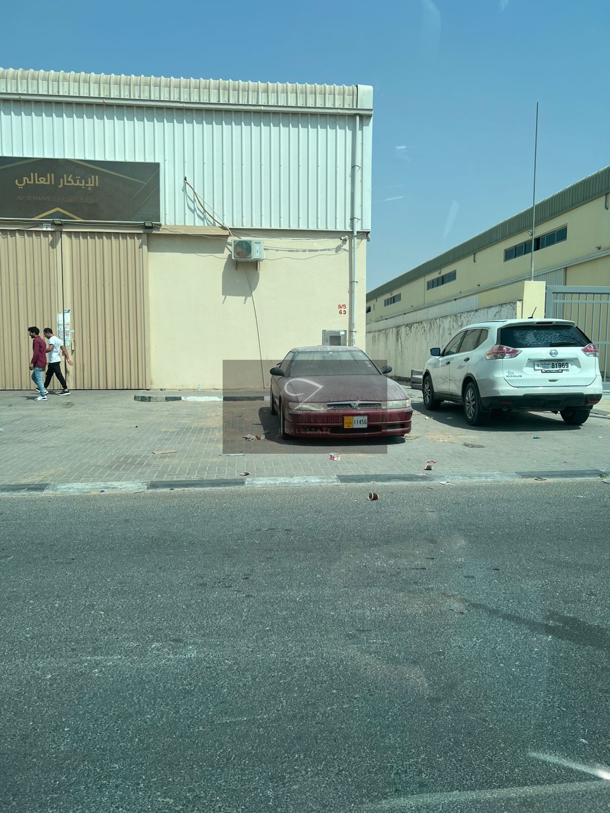 For rent in a warehouse in Sharjah, Al Sajaa Industrial Area