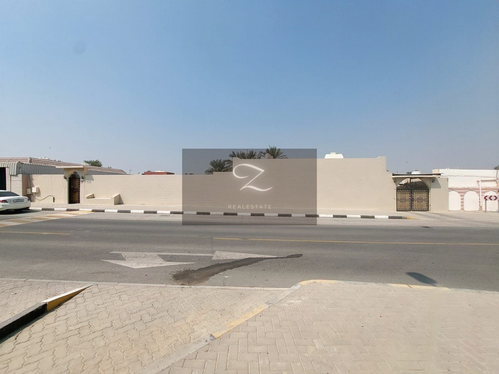 Villa for rent in Sharjah, Al Riffa area Prime location close to all services