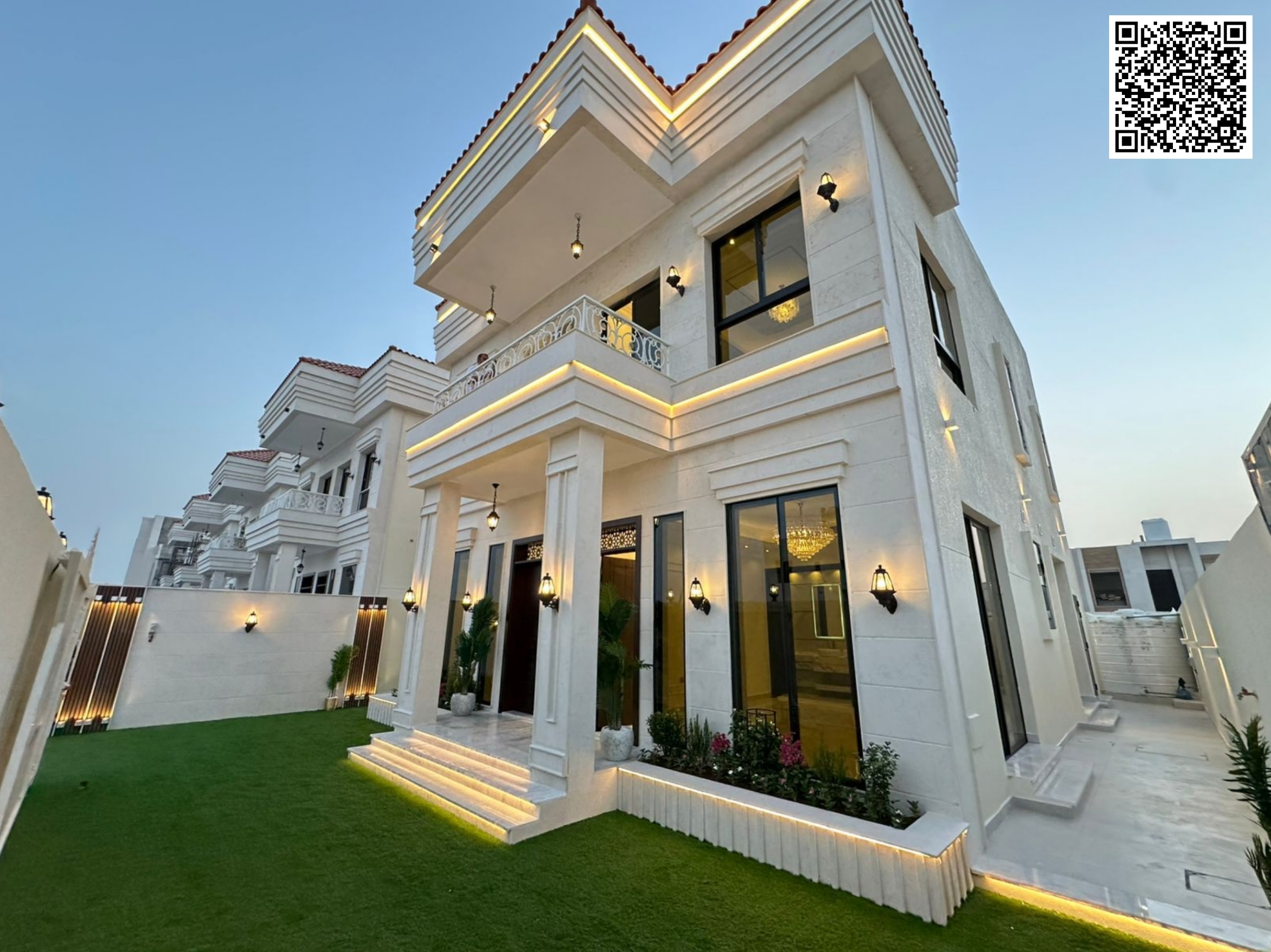 Villa for sale at an attractive price, negotiable, near the mosque, freehold ownership for all nationalities.