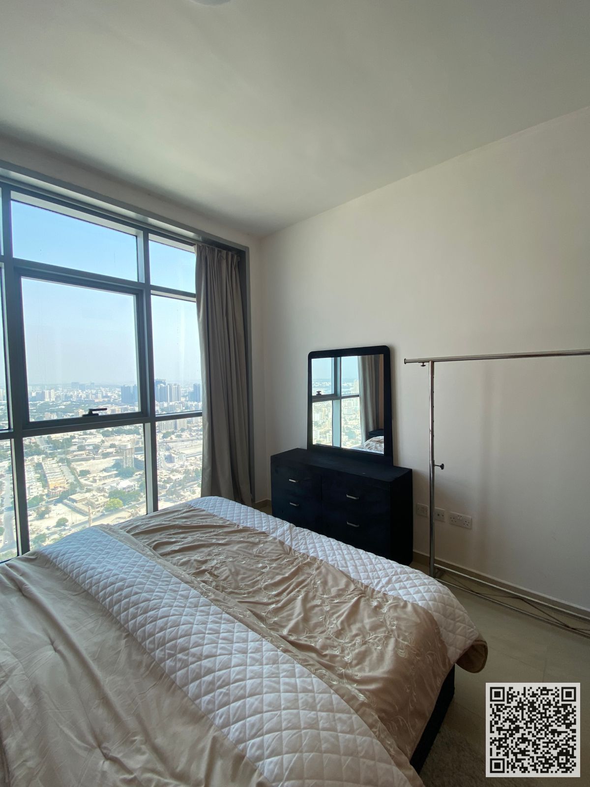 A fully furnished 2-bedroom apartment, with sea view balcony, including all services, with a gym, swimming pool, and private parking.