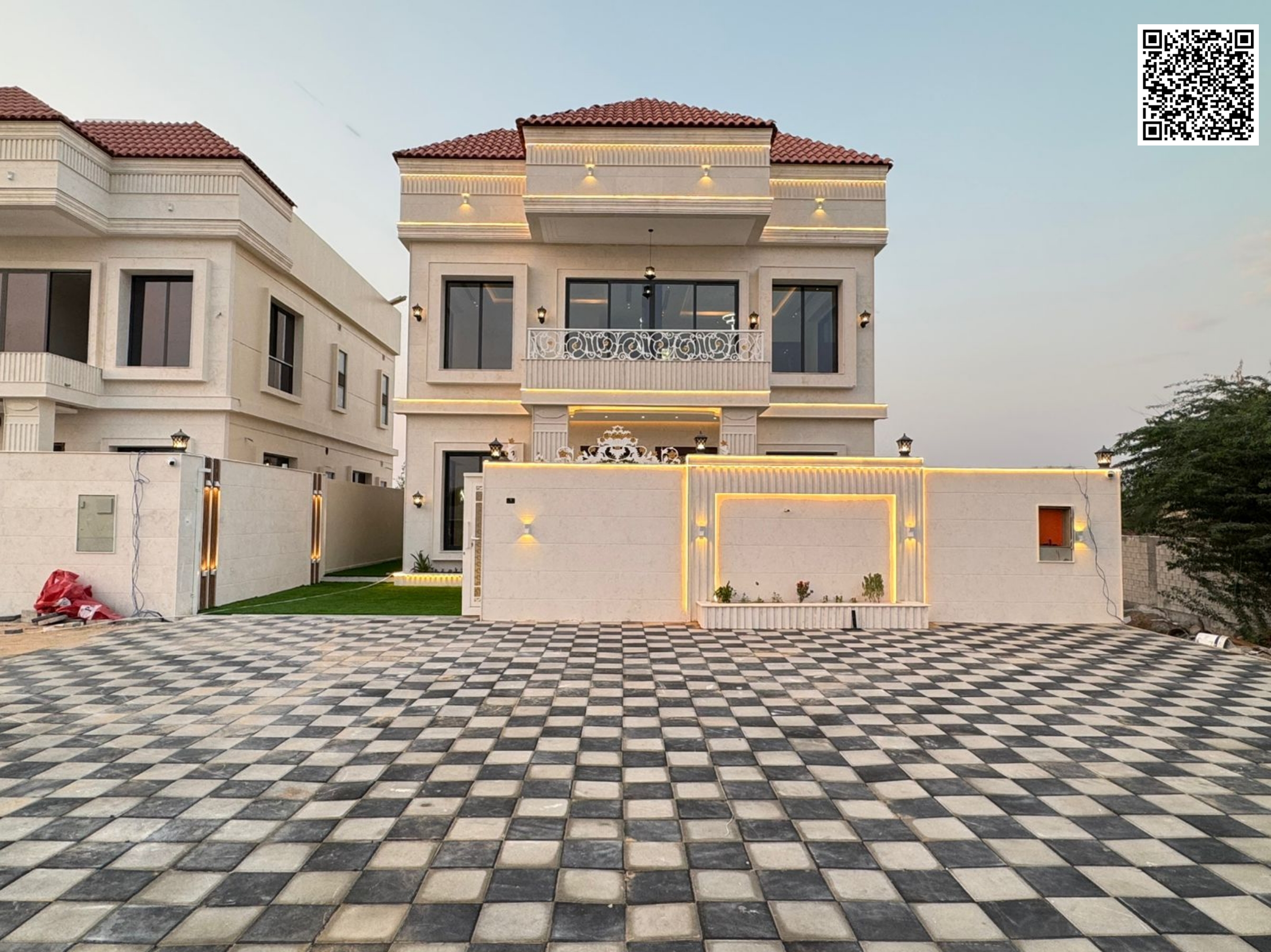 Villa for sale, two floors with a rooftop at an attractive price, close to the mosque, including registration and ownership fees, freehold ownership f