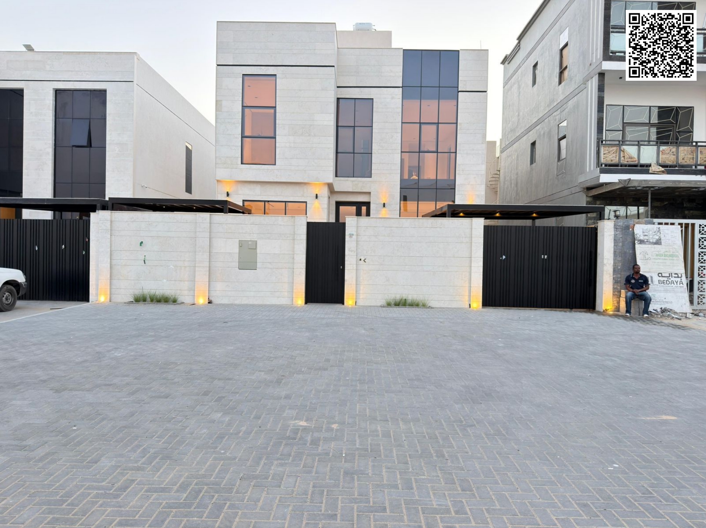 Direct from the owner, including ownership fees, a villa from the most luxurious villas in Ajman, personally built and finished, super deluxe, with ve