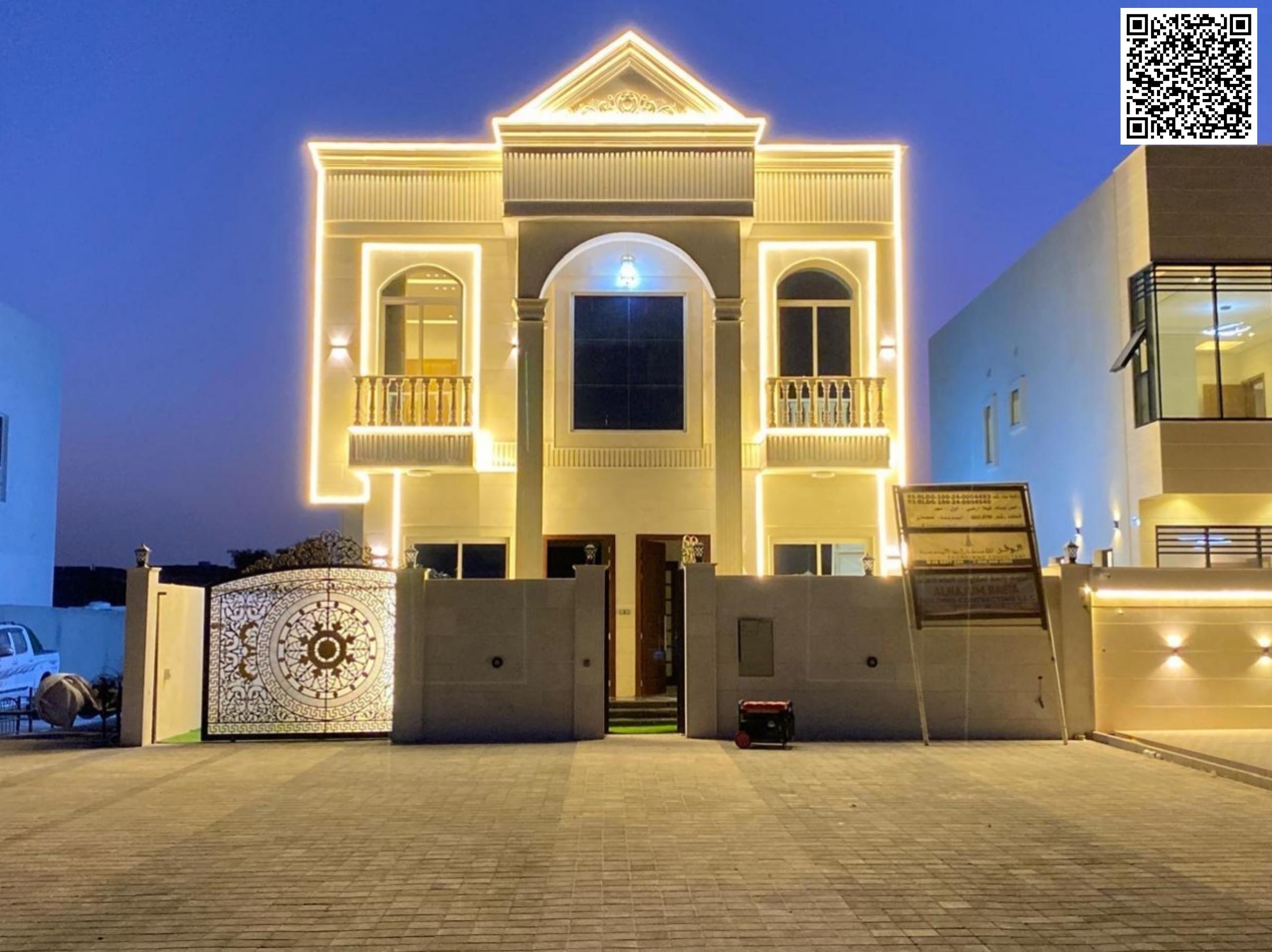 Villa for sale in a prime location 611 - very spacious interior layout with hotel-style finishes. Villa for sale - two floors and a large terrace - wi