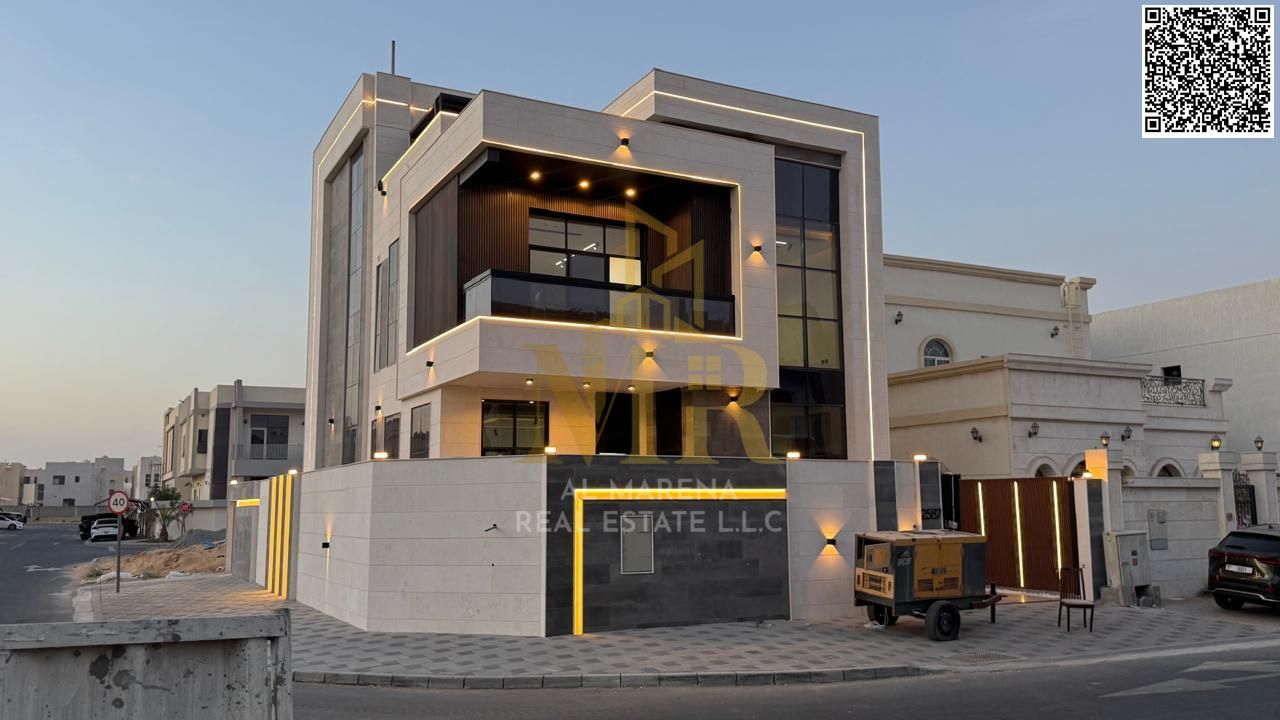 Corner Villa with Rooftop & Private Pool for Sale in Al Zahya A great opportunity to own a stylish corner villa in Al Zahya, built on a 3,100 s